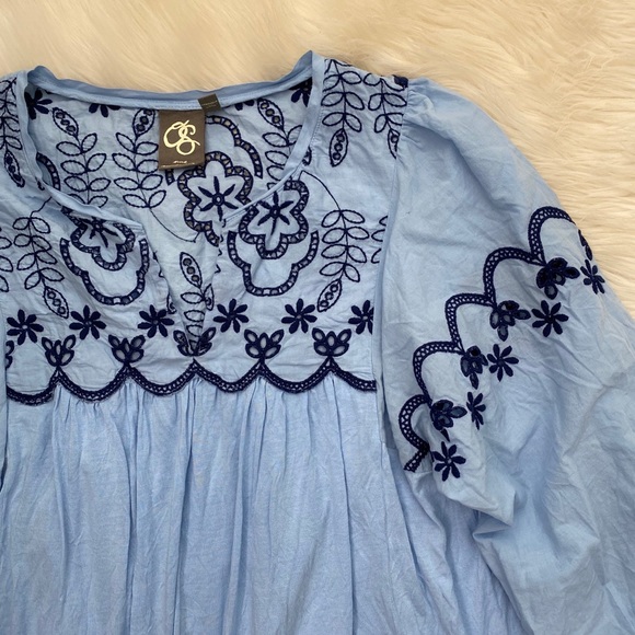 Anthropologie Blue Eyelet Peasant Blouse Shirt Top - Picture 3 of 7